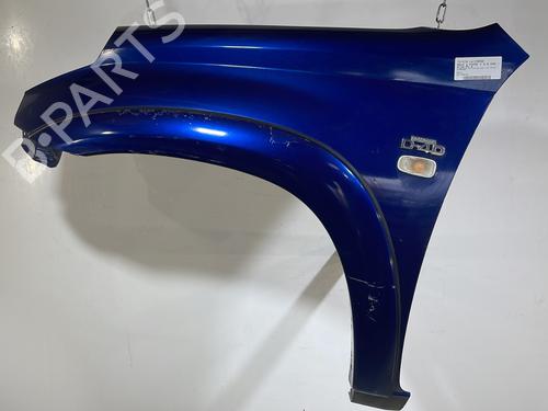 Forkjerm venstre TOYOTA RAV 4 II (_A2_) 2.0 D 4WD (CLA20_, CLA21_, CLA20R, CLA21R) (116 hp) 25664086