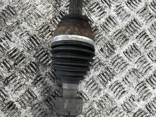 Left front driveshaft RENAULT MEGANE IV Hatchback (B9A/M/N_) 1.6 dCi 130 (B9A4) | BP25666053M38 