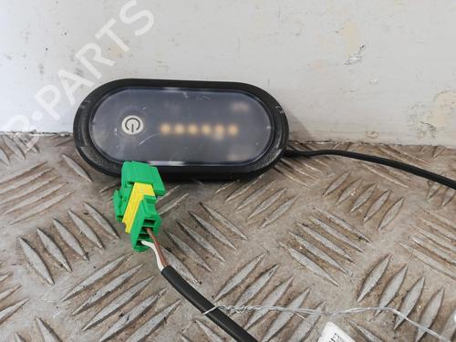 Interior roof light PEUGEOT EXPERT Van (V_) 2.0 BlueHDi 145 | BP25662537I8 