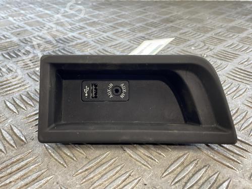 Elektronische module BMW 1 (F20) 114 d (95 hp) 25662981