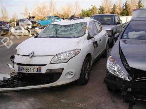 Cockpit RENAULT MEGANE III Hatchback (BZ0/1_, B3_) 1.5 dCi (BZ09, BZ0D, BZ1W, BZ29, BZ14) (110 hp) 25668154