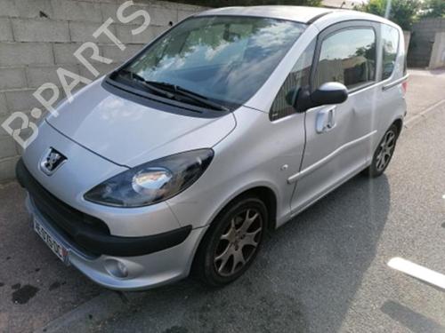 Rear bumper PEUGEOT 1007 (KM_) 1.6 HDi | BP25663736C8