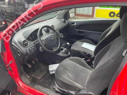 Left taillight FORD FIESTA V (JH_, JD_) 1.6 16V | BP25670318C34 