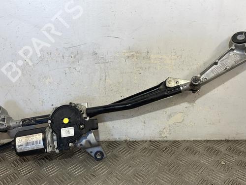 Used Front wiper motor MERCEDES-BENZ A-CLASS (W176) A 250 (176.044) (211 hp) 25670039