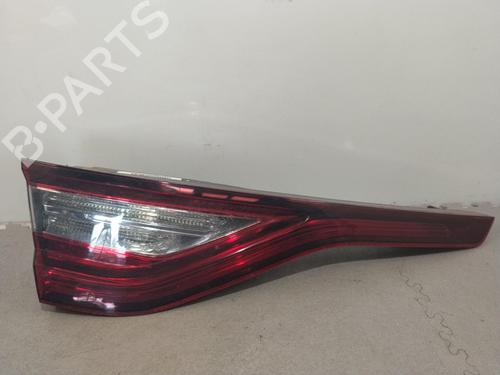 left-tailgate-light-renault-megane-iv-hatchback-b9amn_-2015-38344071 main image
