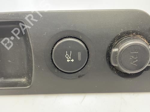 switch-peugeot-rcz-2010-2011-2012-2013-2014-2015-25668989 main image