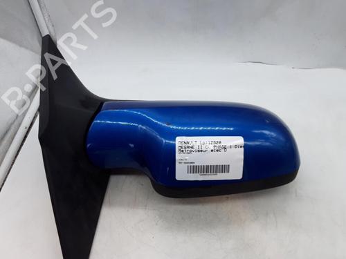 Used Right mirror Right mirror 25668722 25668722
