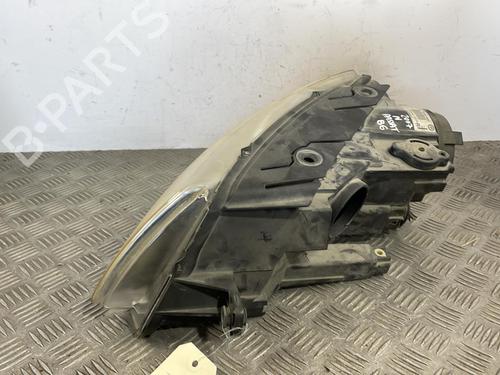 Used Right headlight Right headlight VW PASSAT B6 Variant (3C5) 1.9 TDI (105 hp) 25670606 25670606