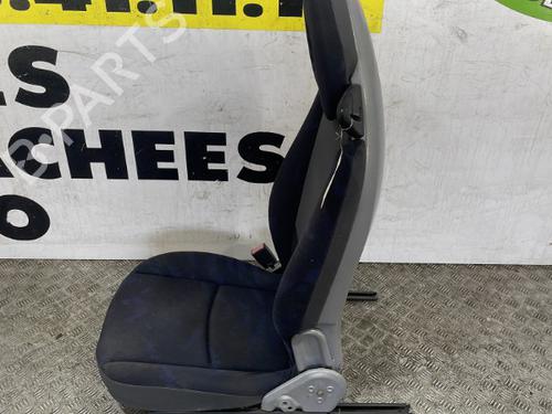Used Left front seat Left front seat SMART CITY-COUPE (450) 0.6 (S1CLB1, 450.331, 450.336) (45 hp) 25667555 25667555