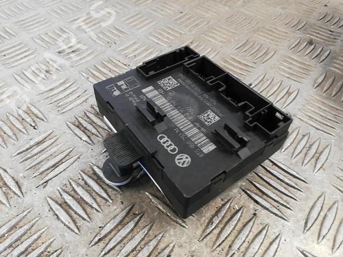Elektronisk modul AUDI A4 B8 (8K2) 2.0 TDI (143 hp) 25670650