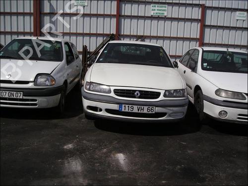 Grille RENAULT SAFRANE II (B54_) 2.2 dT (B54G) | BP25667235C40 