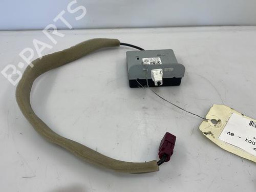 antennabase-renault-clio-v-b7_-2019-25666561 main image