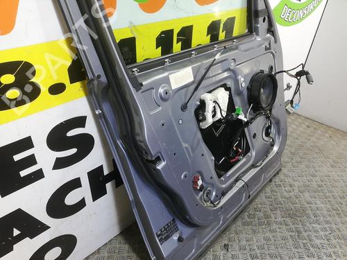Used Left front door LAND ROVER RANGE ROVER SPORT I (L320) 3.0 D 4x4 (256 hp) 25662349