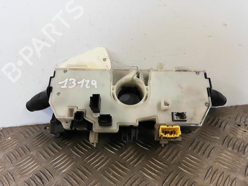 steering-column-stalk-renault-megane-iii-hatchback-bz01_-b3_-2008-25665349 main image