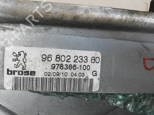 Used Rear right window mechanism Rear right window mechanism 25668092 25668092