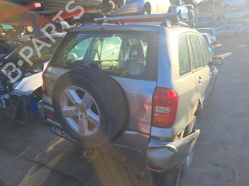 right-taillight-toyota-rav-4-ii-_a2_-2000-2001-2002-2003-2004-2005-31811780 main image