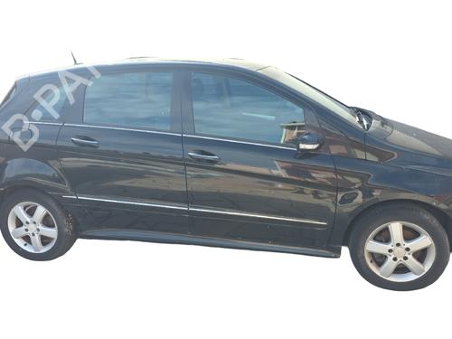 Used Right front door Right front door 37503902 37503902