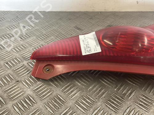 Right taillight PEUGEOT 107 (PM_, PN_) 1.4 HDi | BP25663247C35 