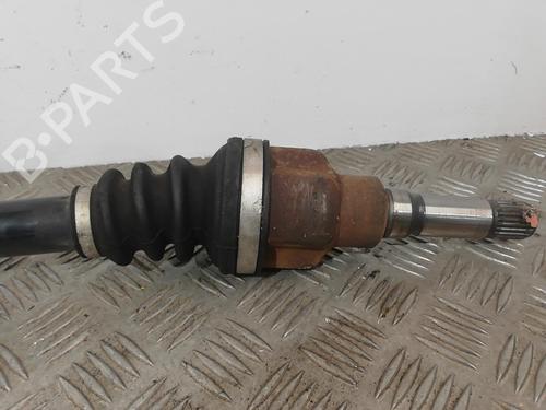 Used Right front driveshaft PEUGEOT 208 I (CA_, CC_) 1.2 VTI 82 (82 hp) 25667712