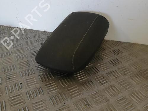armrest-center-console-toyota-auris-_e18_-2012-2013-2014-2015-2016-2017-2018-2019-25665363 main image