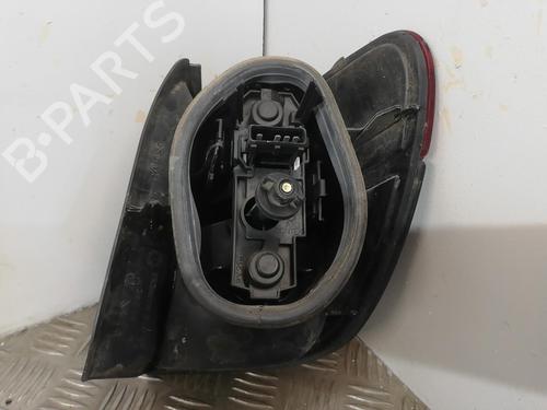 Used Left taillight Left taillight PEUGEOT 406 Break (8E/F) 2.0 HDI 110 (109 hp) 25667405 25667405