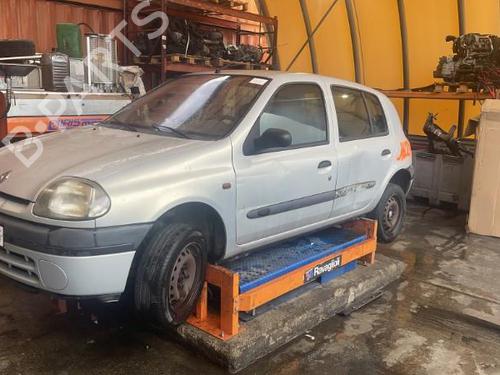 Engine control unit (ECU) RENAULT CLIO II (BB_, CB_) 1.2 (BB0A, BB0F, BB10, BB1K, BB28, BB2D, BB2H, CB0A,... | BP25662244M57 