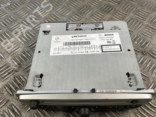 Used Radio RENAULT SCÉNIC III (JZ0/1_) 1.6 E85 (JZ03, JZ1Y) (110 hp) 25663009