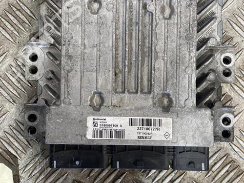 Used Engine control unit (ECU) Engine control unit (ECU) RENAULT SCÉNIC III (JZ0/1_) 1.5 dCi (110 hp) 25667834 25667834