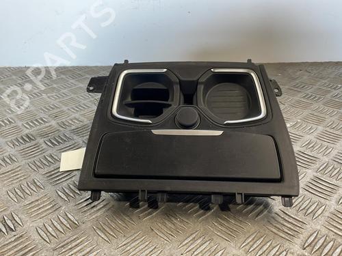 Used Ashtray BMW 1 (F20) 114 d (95 hp) 25662982