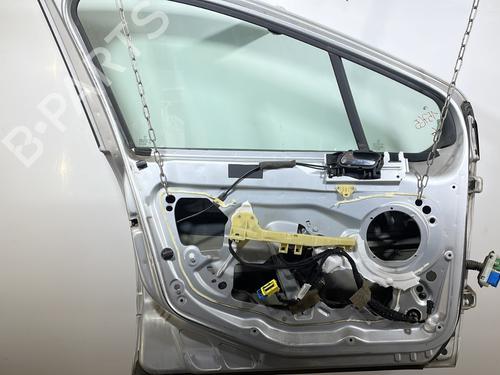 Left front door PEUGEOT 308 SW I (4E_, 4H_) 1.6 HDi | BP25665027C2 
