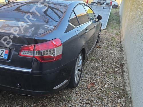 Right taillight CITROËN C5 III (RD_) 3.0 HDi 240 (RDX8CA) | BP31359738C35