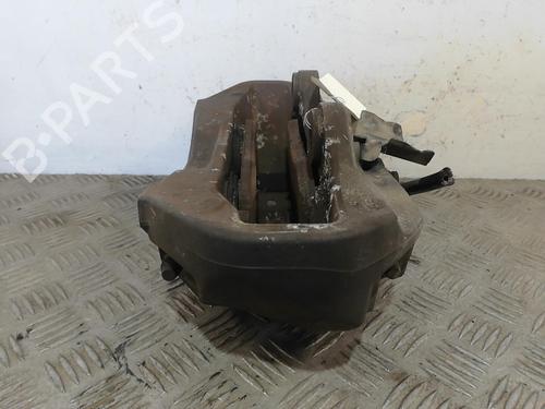 Right front brake caliper LAND ROVER RANGE ROVER SPORT II (L494) 3.0 SDV6 Hybrid 4x4 | BP25667464M104