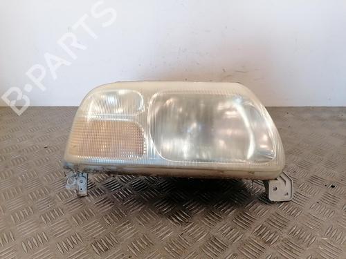 Used Right headlight SUZUKI GRAND VITARA I (FT, HT) 2.0 TD 4x4 (SQ420D) (87 hp) 25663384