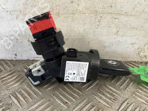Used Ignition barrel RENAULT CLIO V (B7_) 1.5 Blue dCi 100 (B7AD) (101 hp) 25664534