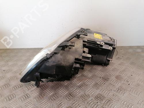 Right headlight VW TOURAN (1T1, 1T2) 1.9 TDI | BP25663439C29