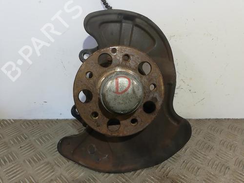 Used Right front steering knuckle Right front steering knuckle MERCEDES-BENZ SLK (R171) 200 Kompressor (171.442) (163 hp) 25667796 25667796