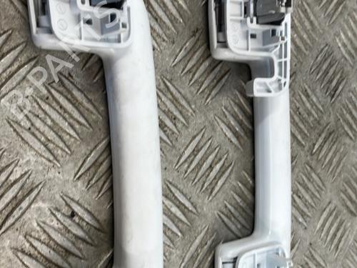 Used Interior roof handle Interior roof handle PEUGEOT 308 SW II (LC_, LJ_, LR_, LX_, L4_) 1.6 BlueHDi 120 (120 hp) 25667122 25667122