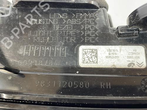 Used Right tailgate light Right tailgate light CITROËN C4 III (BA_, BB_, BC_) 1.5 BlueHDi 130 (BBYHZB) (131 hp) 25666754 25666754