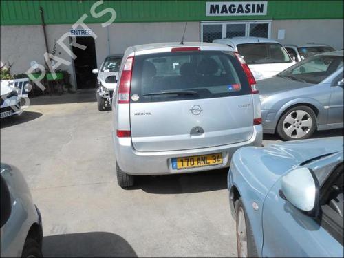 Used Right taillight OPEL MERIVA A MPV (X03) 1.7 CDTI (E75) (100 hp) 25671267