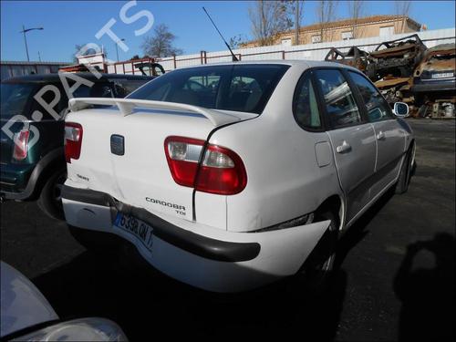 Right headlight SEAT CORDOBA (6K1, 6K2) 1.9 TDI | BP25671121C29 