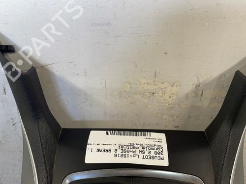 Used Middle console Middle console PEUGEOT 308 SW II (LC_, LJ_, LR_, LX_, L4_) 1.6 BlueHDi 120 (120 hp) 25669511 25669511