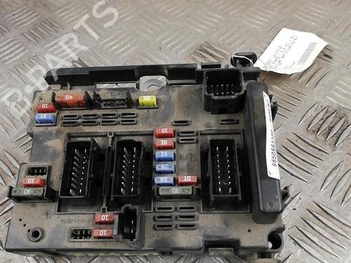 Used Fuse box PEUGEOT 307 (3A/C) 2.0 HDi 110 (107 hp) 25670584
