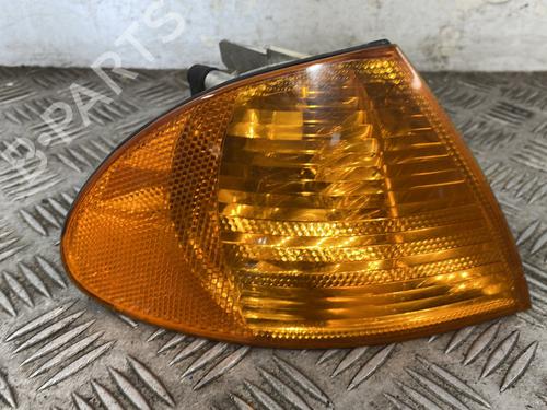 Used Right front indicator BMW 3 (E46) 320 d (129 hp) 25661900