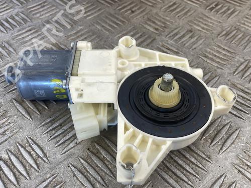 Used Right rear window motor MERCEDES-BENZ E-CLASS (W212) E 220 CDI / BlueTEC (212.001, 212.002) (170 hp) 25661996