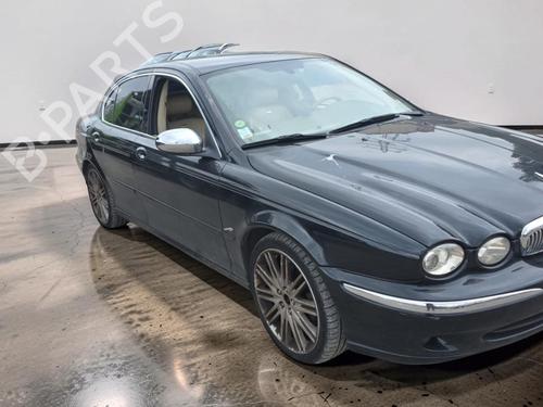 Used Right front door Right front door JAGUAR X-TYPE I (X400) 3.0 V6 All-wheel Drive (230 hp) 33848320 33848320