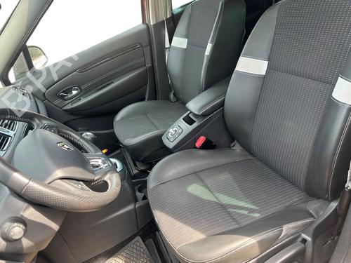 Used Armrest / Center console Armrest / Center console 38584273 38584273