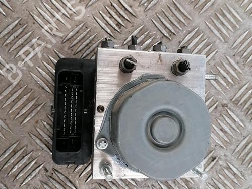 Used ABS pump ABS pump RENAULT CLIO IV Grandtour (KH_) 1.5 dCi 90 (KHN3, KHN4) (90 hp) 25663376 25663376