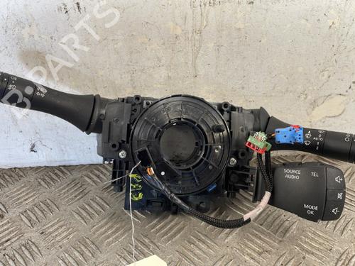 Used Steering column stalk RENAULT SCÉNIC IV (J9_) 1.2 TCe 130 (130 hp) 25664622