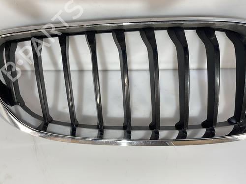 Used Grille BMW 4 Convertible (F33, F83) 420 d (184 hp) 29537610