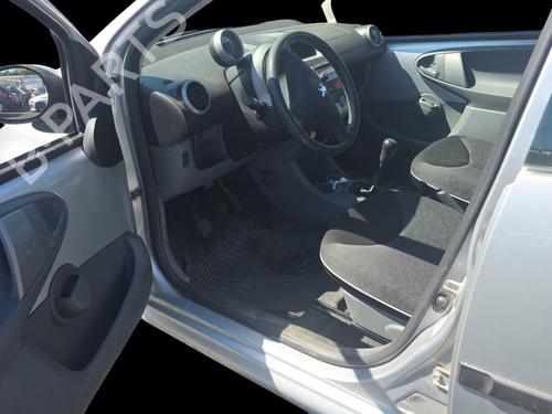 Used Left front seat Left front seat PEUGEOT 107 (PM_, PN_) 1.4 HDi (54 hp) 34045899 34045899